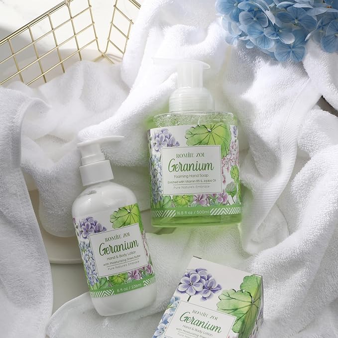 ROMIIE ZOI Daily Hand & Body Lotion with Moisturizing Shea Butter - Geranium - 236 ML / 8 FL OZ