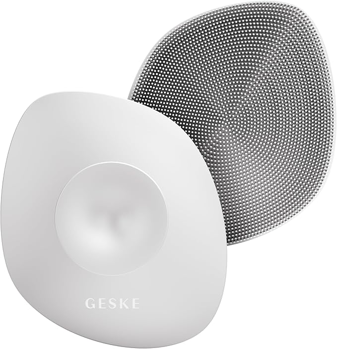 GESKE Body Brush | 4 in 1 | Cleansing Brush for The Entire Body | Professional Deep Cleaning | Soft Silicone Bristles | Ergonomic Two-Finger Design | Cleanses & Massages