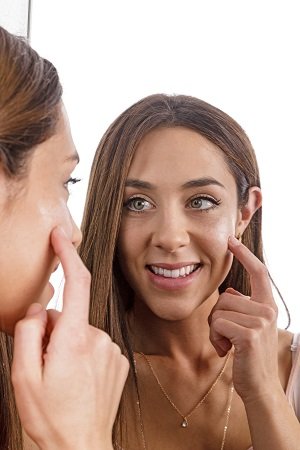 Vivo Per Lei 2 Pcs. Day Cream & 2 Pcs. Facial Peeling by Vivo Per Lei