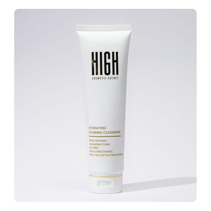 Hydrating Facial Cleanser – Gentle Foaming Wash with Glycerin, Chamomile & Green Tea for Soft, Calm, Radiant Skin – Removes Impurities Without Stripping Oils