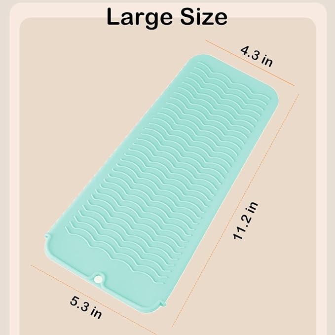 2 Pcs Professional Silicone Heat Resistant Mat Pouch for Curling Iron, Flat Iron and Other Hot Tools, Portable Travel Mat and Cover for Hair Styling Tools with Hanging Hole (2PCS Green)