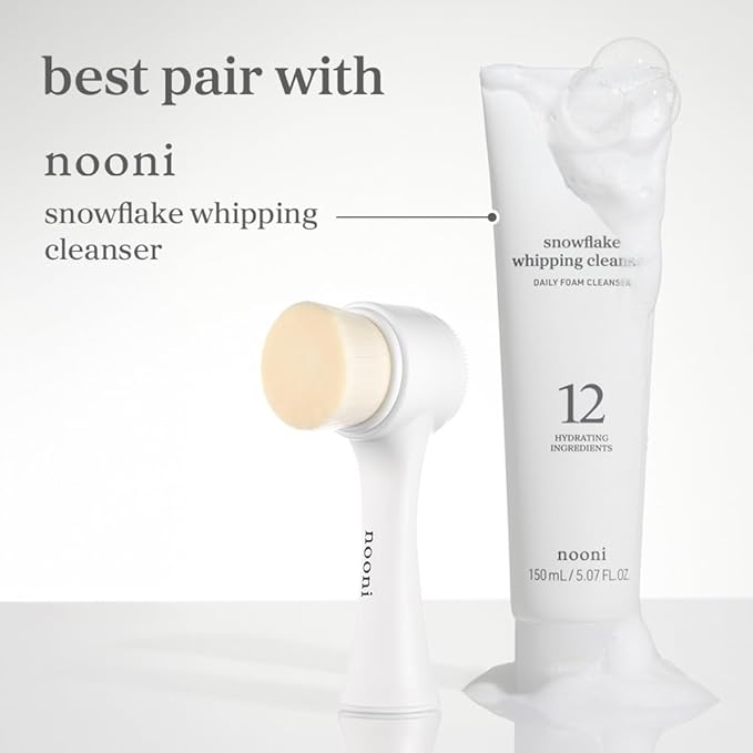 Nooni Pore Cleansing Tool - Manual Dual Brush | Facial Massager and Exfoliator, Soft Bristle & Silicone Brush 1 Count