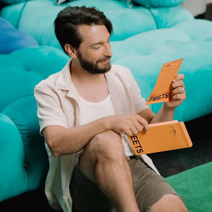 FEETS Foot Peel Mask with Eucalyptus and Lavender (2-Pack) | Remove and Exfoliate Dead Skin | Perfect for Men and Women | Removes and Repairs for Dry, Rough, Cracked Heels and Calluses