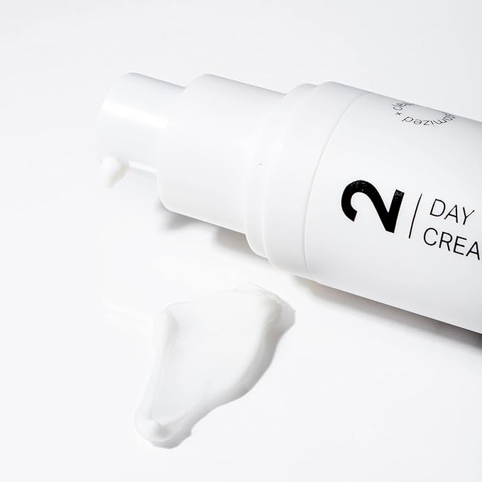 Y'OUR Skincare System, Contains: Moisturizing Cleanser, Antioxidant Day Cream, Calming Serum, Revitalizing Night Cream, Intensive Hydration Serum (Hydrating Skincare (Set of 5))