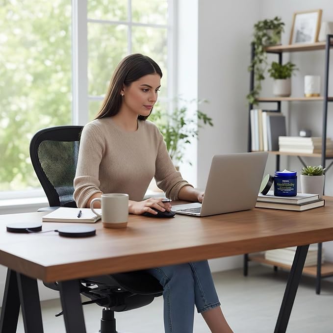 Nevora Neuropathy Relief Cream – Gentle, Fast-Absorbing Moisturizing Cream for Feet, Legs & Hands with Ravensara & Aloe Vera, Vegan & Non-Greasy (4.23 oz) (1PCS, 4.23 OZ)