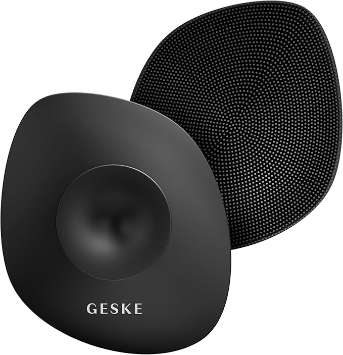 GESKE Body Brush | 4 in 1 | Cleansing Brush for The Entire Body | Professional Deep Cleaning | Soft Silicone Bristles | Ergonomic Two-Finger Design | Cleanses & Massages