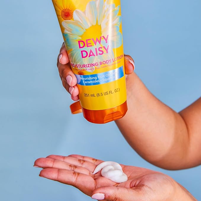 Tree Hut Dewy Daisy Moisturizing Body Lotion, Ceramide and Squalene Formula Helps Protect Skin, Long-lasting Hydration Leaves Skin Feeling Soft & Moisturized, 8.5 fl oz.