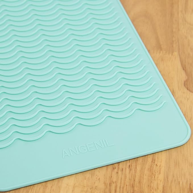ANGENIL Travel Flat Iron Hair Straightener Large Pad Heat Mat for Curling Iron Silicone Sleeve Mat, Use for Heat Resistant Mat for Craft Glue Guns & Hair Iron Tools Pad