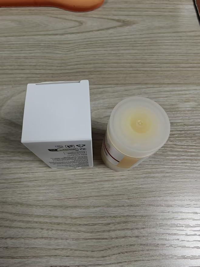 60% Urea Cream with 2% Salicylic Acid Foot Balm, Portable Hand Cream, Foot Cream for Dry Cracked Heels and Feet Hand, Urea Heel Care Stick Callus Remover & Skin Softener, 1oz*2