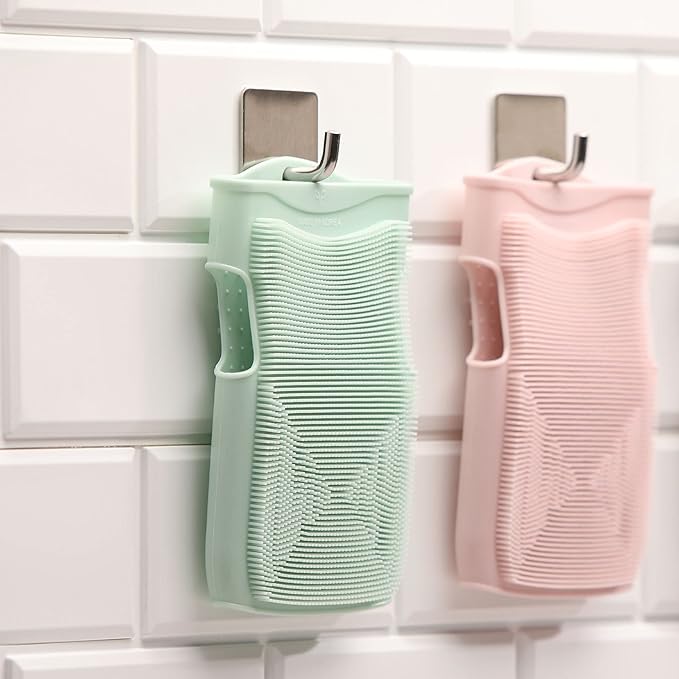 Innobaby Double Sided Silicone Massage Mitt Bath Scrubber Shower Brush & Scalp Massager/Pink