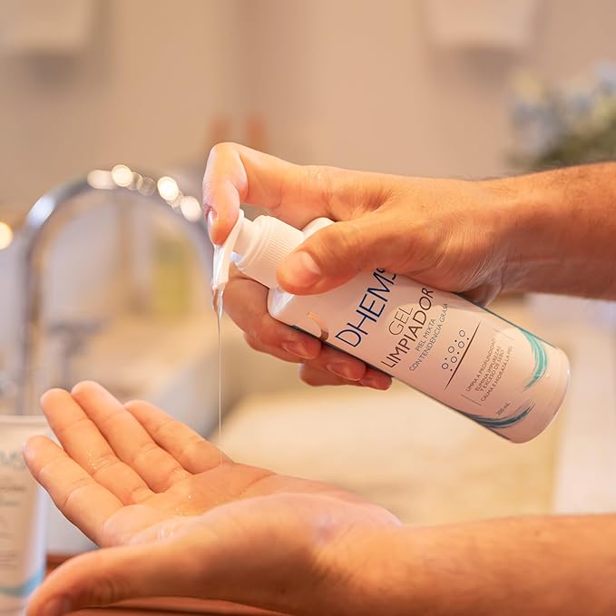 Cleansing Gel Daily Face Wash and Makeup Remover for Oily and Mixed Skin 6.76 Ounces