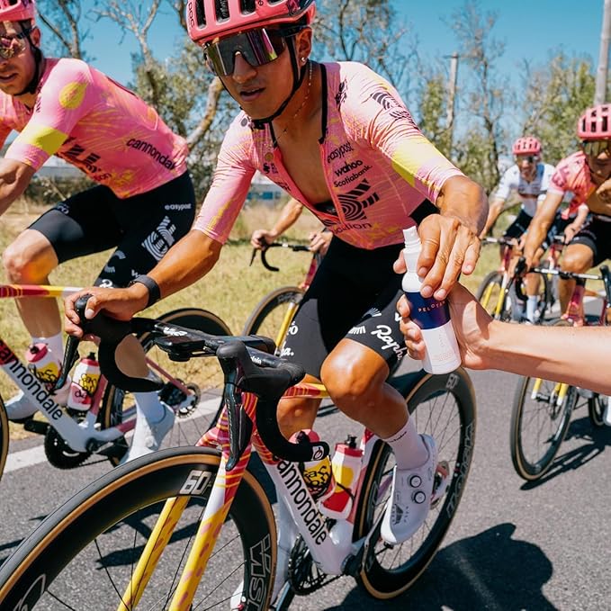 Pelotan Sports Sunscreen Spray SPF 30 (6 Fl Oz) - Lightweight, Sweat‑Resistant Sun Protection for Cyclists & Runners – Used by Pro Athletes – For Sensitive Skin