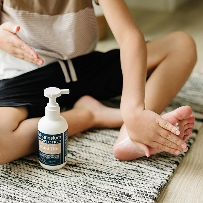 Magnesium Body Lotion - Transdermal Magnesium Lotion Handmade in the USA with Vitamin E, Jojoba Oil, Cocoa Butter, and Magnesium Chloride for Sensitive Skin (BOTTLE COLOR MAY VARY) - 6.76 oz