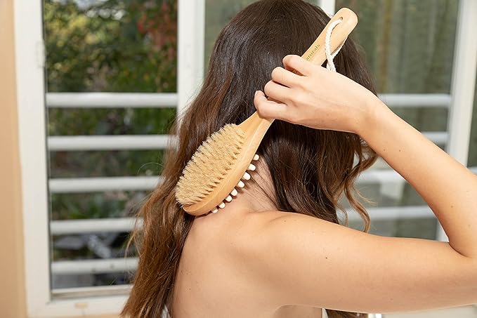 GranNaturals Dry Brushing Body Brush for Lymphatic Drainage + Cellulite Scrubber- Natural Bristle Skin Exfoliator for Body, Back, Legs, and Foot - Exfoliating Body Scrub for Ingrown Hair Bumps