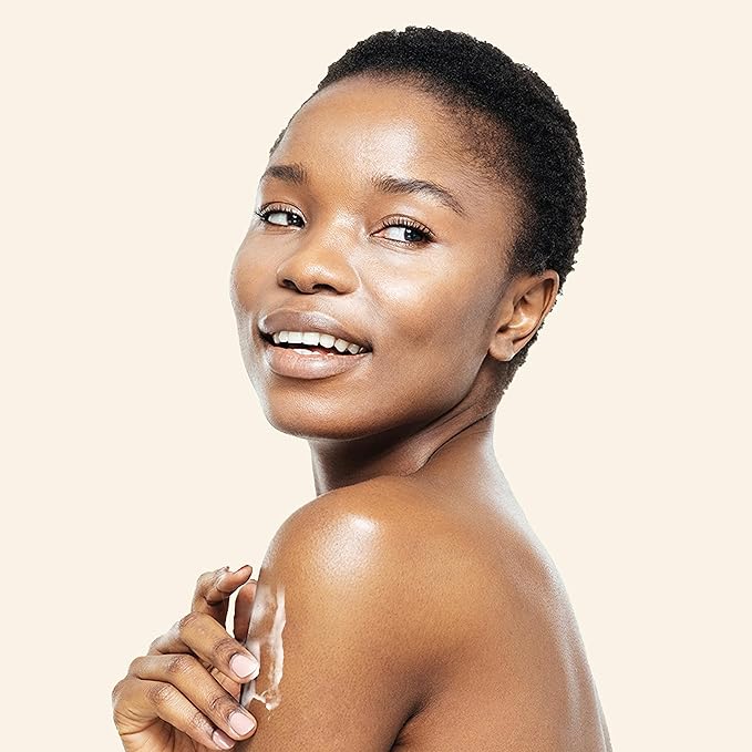 Aveeno Daily Moisturizing Body Lotion, Gentle Lotion Nourishes Dry Skin with Moisture, Sooth-ing Prebiotic Oat, Fragrance-Free, Non-Comedogenic, Travel-Size, 2.5 fl. oz, 3 Pack