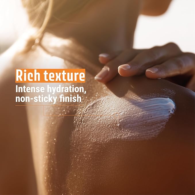 Panier des Sens – Provence Hand & Body Lotion for Dry Skin - Hydrating Body Cream for Women - Nourishing Fluid Body Moisturizer Shea Butter & Olive Oil - 97% Natural Ingredients Body Care - 8.45 Floz