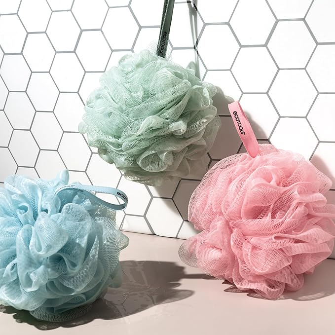 EcoTools Loofah Bath Brush with Long, Ergonomic Bamboo Handle + Green Delicate EcoPouf Made with Recycled Netting for Cleansing & Exfoliating Sensitive Skin, Self-Care Gifts