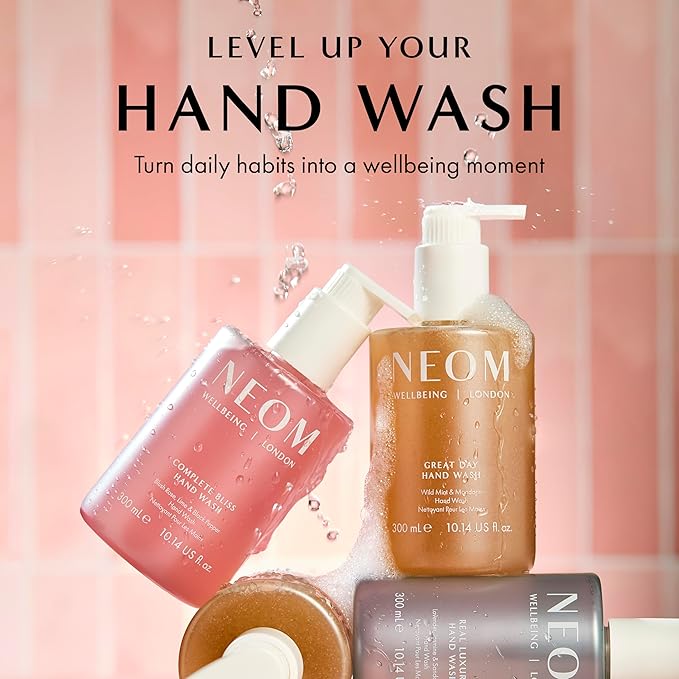 Neom Great Day Exfoliating Hand Wash, 300ml IWild mint and mandarin I Blended with orange peel to exfoliate I 100% Recyclable Bottle I Refillable