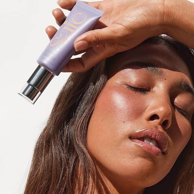 Saie Sunvisor Broad Spectrum Sunscreen Moisturizer SPF 35 - Hydrating Daily Face Sunscreen with 100% Sheer Mineral Zinc Oxide, Hyaluronic Acid + Vitamin C for Radiant, Dewy Skin (1.35 fl oz)